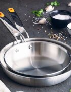 BRA Тиган неръждаема стомана 20 см "Efficient Inox" -