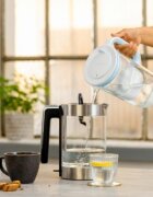 Brita Стъклена филтърна кана 2.5 л Maxtra PRO (светлосиня)