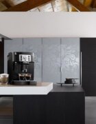 DeLonghi Автоматична еспресо машина 1450W "Magnifica S" черна -