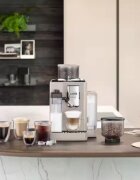 DeLonghi Автоматична машина за еспресо 1450W "Rivelia" Sand Beige -