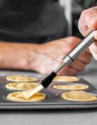 Kitchen Craft Форма за мъфини 12 вдлъбнатини стомана 315 x 24 см -
