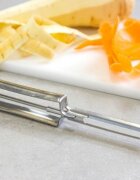 Kitchen Craft Прибор за белене на плодове/зеленчуци с въртящо се острие - от Kitchen