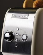 KitchenAid Тостер с 2 слота 1100W Almond Cream -