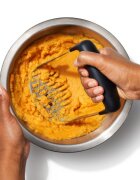OXO Ръчна преса за картофи 15 х 10 см -
