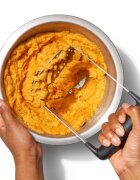 OXO Ръчна преса за картофи 15 х 10 см -