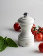 Peugeot Соломелачка 10 см. "Bistro" слонова кост -