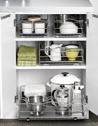 SimpleHuman Плъзгащ се органайзер за шкаф 502 х 508 см - марка ""