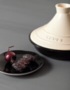 Staub Чугунен Tajine с керамичен капак 28 см -