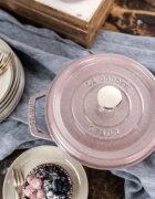 Staub Мини тенджера за готвене Cocotte чугунена 10 см/0.25 л Cherry Bloss