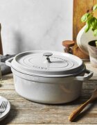 Staub Овална тенджера Cocotte чугун 31 см/55 л бял трюфел -