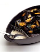 Staub Съд за готвене на миди чугун 25 см/2л Black -