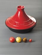 Staub Таjine изработен от чугун с керамичен капак 28 см Cherry -