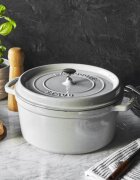 Staub Тенджера Cocotte чугун 28 см/67 л White Truffle -