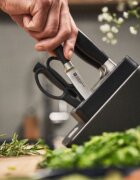 Zwilling Комплект ножове от 7 части с вграден модул за заточване "TWIN Four S