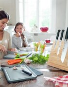 Zwilling Магнитна поставка за ножове бамбук -