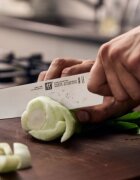 Zwilling Нож Nakiri 17 см << Pro>> -