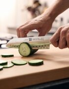 Zwilling Нож Santoku 18 см Gourmet -