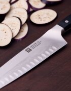 Zwilling Нож Santoku 18 см << Pro>> -
