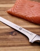 Zwilling Нож за обезкостяване 14 см <<TWIN Four Star>> -
