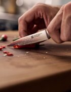 Zwilling Нож за зеленчуци и плодове 10 см <<Professional S>> -