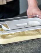 Zwilling Вложка за контейнер за храна с мерителна лъжица пластмасов размер M