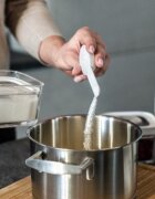 Zwilling Вложка за контейнер за храна с мерителна лъжица пластмасов размер M