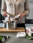 Zwilling Вложка за контейнер за храна с мерителна лъжица пластмасов размер S