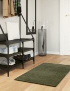 vidaXL Килим HUARTE с къс косъм мек и миещ се горско зелен 60x110 см