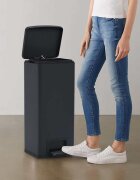 vidaXL Кош за боклук с педал без пръстови отпечатъци 30 л черен инокс