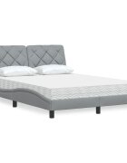 vidaXL Легло с матрак светлосиво 140x200 см плат