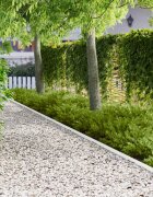 vidaXL Ограда за трева 30 бр. 102 x 4 x 4 см Стомана Бяло