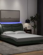 vidaXL Рамка за легло с LED без матрак Hvar 140x200 см плат