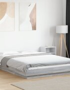vidaXL Рамка за легло с LED осветление сив сонома 135x190 см