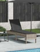 vidaXL Шезлонг с възглавница светлосив 55x200x44 см полиратан
