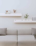 vidaXL Стенни рафтове 2 бр бяла 80x12x9 см масивно борово дърво