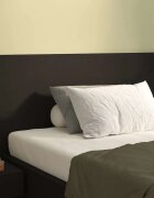 vidaXL Табла за легло черна 120x15x80 см инженерна дървесина