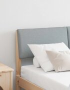 vidaXL Тапицирана табла Светлосиво 120 cm Солидно борово дърво