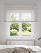 vidaXL Венецианска щора Бяло 135 x 130 см 35 mm