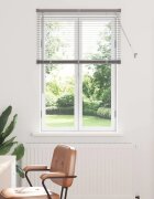 vidaXL Вертикални щори Сребристо 130 x 85 см Алуминий