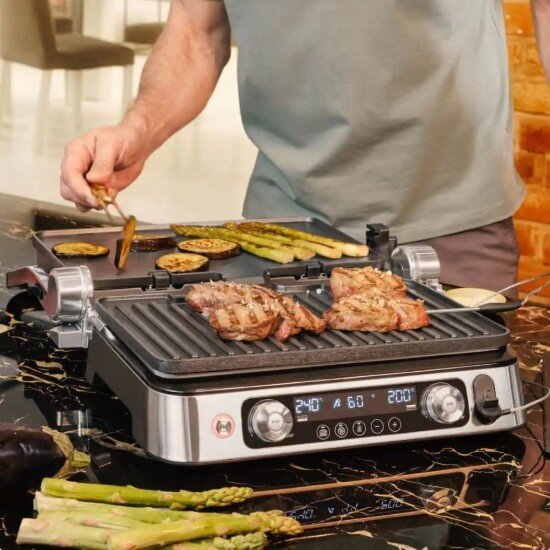 Braun Електрическа скара 2200W "MultiGrill 9 Pro" -