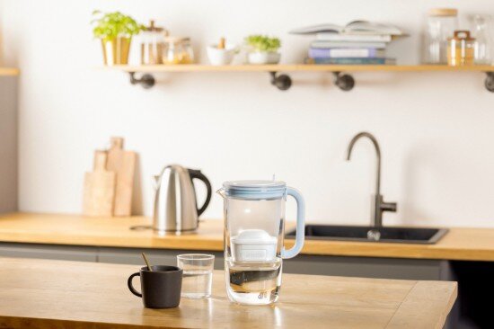 Brita Стъклена филтърна кана 2.5 л Maxtra PRO (светлосиня)