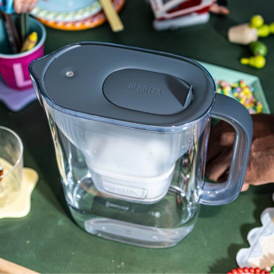 Brita Style Essential кана за филтриране 2.4 л Maxtra Pro Water (камен