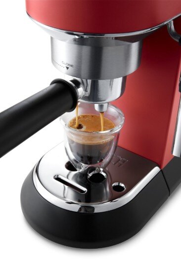 DeLonghi Ръчна еспресо машина 1300W "Dedica" червена - De'Longhi