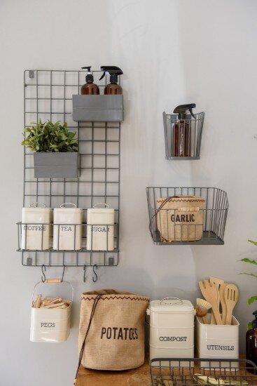 Kitchen Craft Органайзер за стена 395 х 13 х 80 см - произведен от