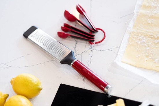 KitchenAid Комплект от 5 броя мерителни лъжички цвят "Empire Red" - марка Kitche