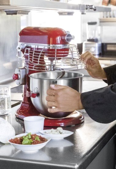KitchenAid Професионален миксер 69 L Empire Red -