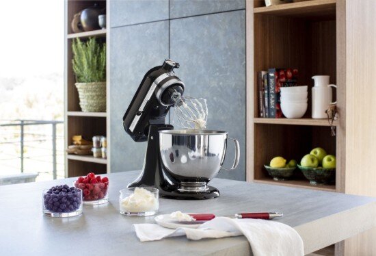 KitchenAid Стационарен миксер Artisan купа 48 л модел 125 Onyx Black - Kitche