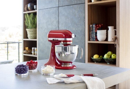KitchenAid Стационарен миксер "Artisan" с купа 48 л модел 125 "Empire Red" -