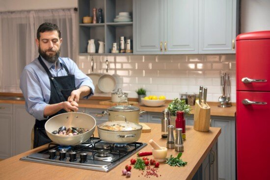 Korkmaz Алуминиев тиган с капак 26см "Granita Alu" -