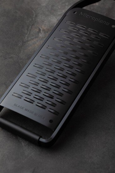 Microplane Ренде RIBBON неръждаема стомана 30 x 6.8 см гама "Black Sheep" - Mi